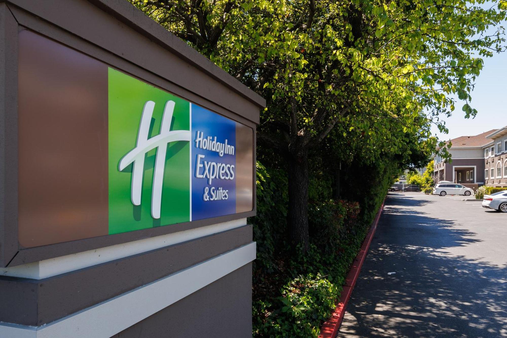 Holiday Inn Express & Suites Mountain View Silicon Valley By Ihg Exterior foto